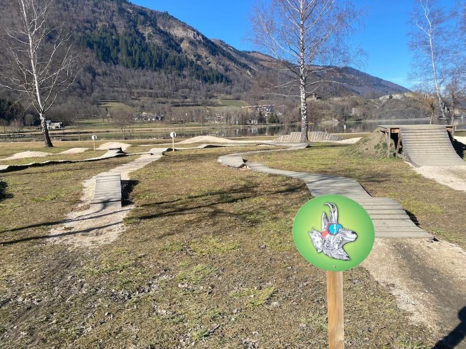 Charmant T4 Duplex Vue Montagne Loudenvielle Kültér fotó